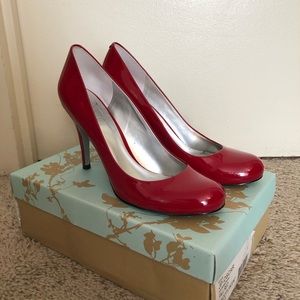 Jessica Simpson Patent Leather Heels Size 8